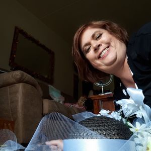 Meet your Posher, Meshelle